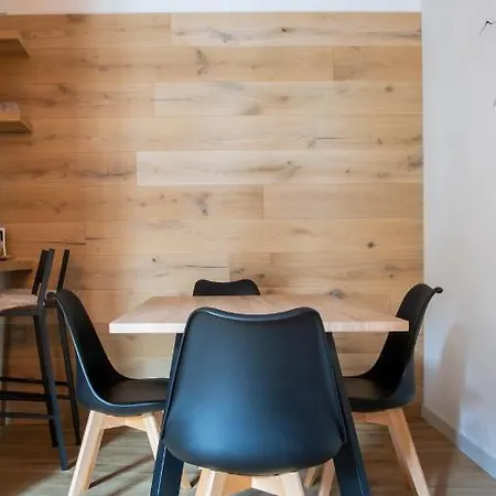 Guvi'shome Apartment *