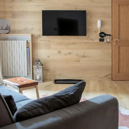 Guvi'shome Apartment